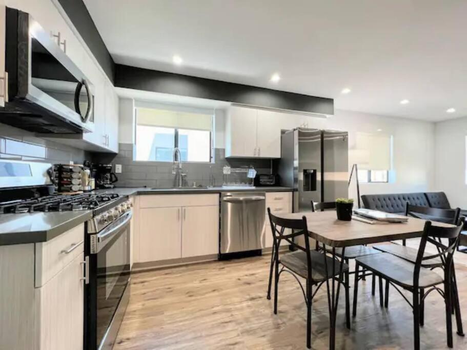 4Br Townhouse In Koreatown Los Angeles Buitenkant foto